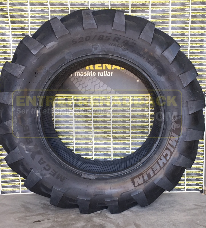 520/85R42 TL 157A8 Michelin MegaXbib for tractor and harvesters. - Pneumatiky pro Kombajn: obrázek 3 520/85R42 TL 157A8 Michelin MegaXbib for tractor and harvesters. - Pneumatiky pro Kombajn: obrázek 3