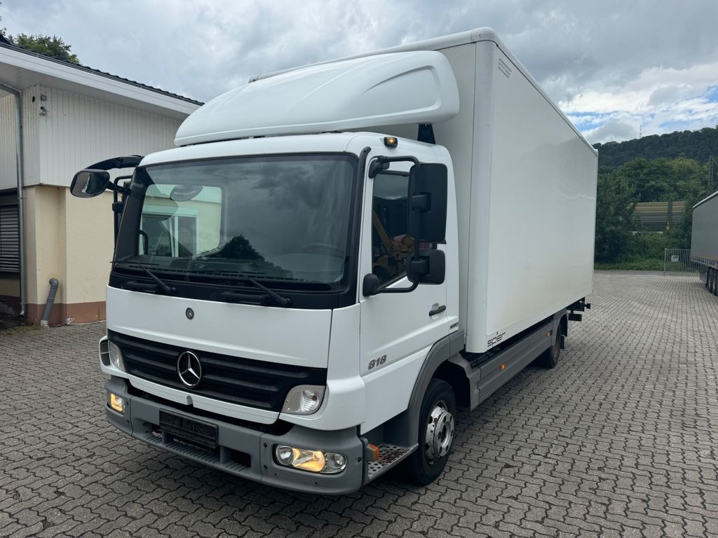 Mercedes-Benz 818 - Skříňový nákladní auto: obrázek 1 Mercedes-Benz 818 - Skříňový nákladní auto: obrázek 1