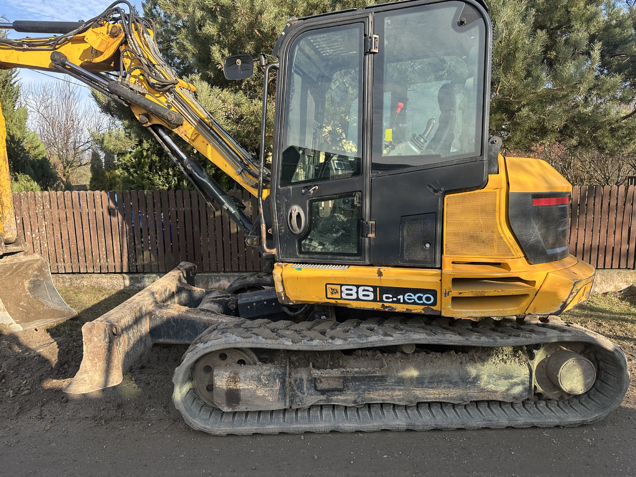 JCB 86C-1 ECO - Pásové rýpadlo: obrázek 1 JCB 86C-1 ECO - Pásové rýpadlo: obrázek 1