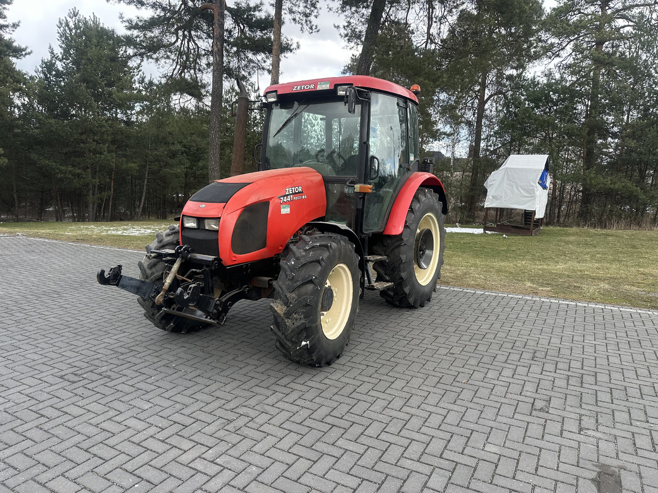 ZETOR PROXIMA 7441 - Traktor: obrázek 1 ZETOR PROXIMA 7441 - Traktor: obrázek 1