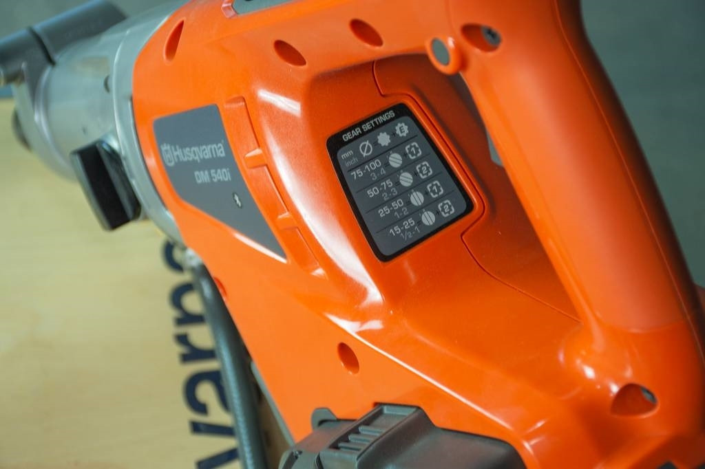 Husqvarna DM540i DS150 - Stavební zařízení: obrázek 4 Husqvarna DM540i DS150 - Stavební zařízení: obrázek 4