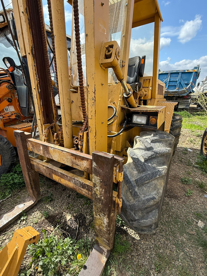 BROBUS BH40 STACKER - Dieselový vysokozdvižný vozík: obrázek 4 BROBUS BH40 STACKER - Dieselový vysokozdvižný vozík: obrázek 4