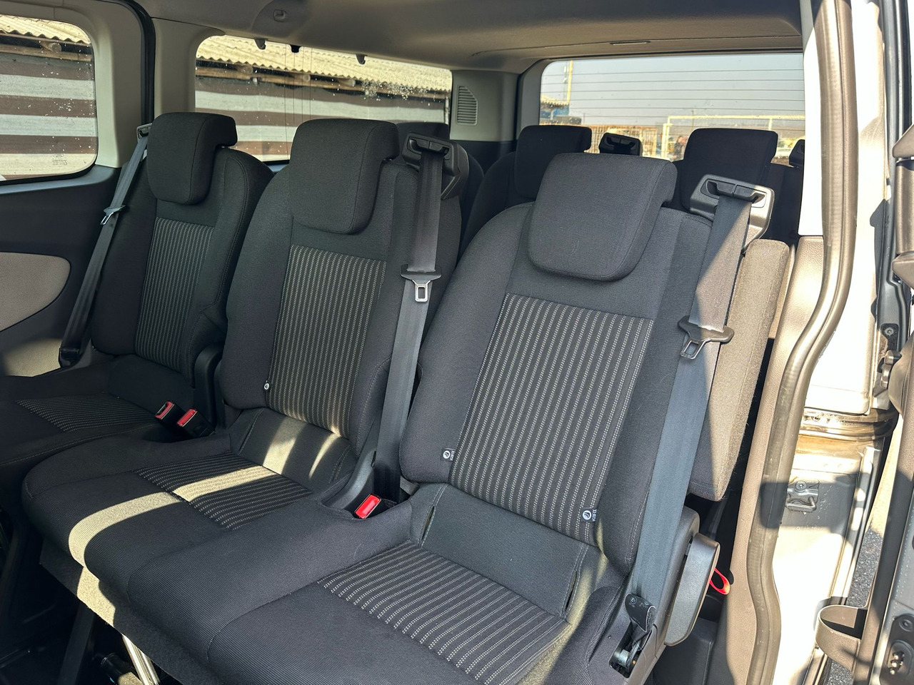 FORD TRANSIT CUSTOMS - Mikrobus: obrázek 5 FORD TRANSIT CUSTOMS - Mikrobus: obrázek 5