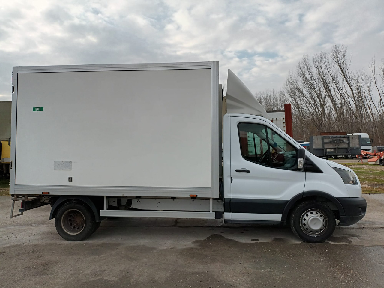Ford Transit 350 L3 KONVEKTA REFRIGERATOR - Chladící dodávka: obrázek 4 Ford Transit 350 L3 KONVEKTA REFRIGERATOR - Chladící dodávka: obrázek 4