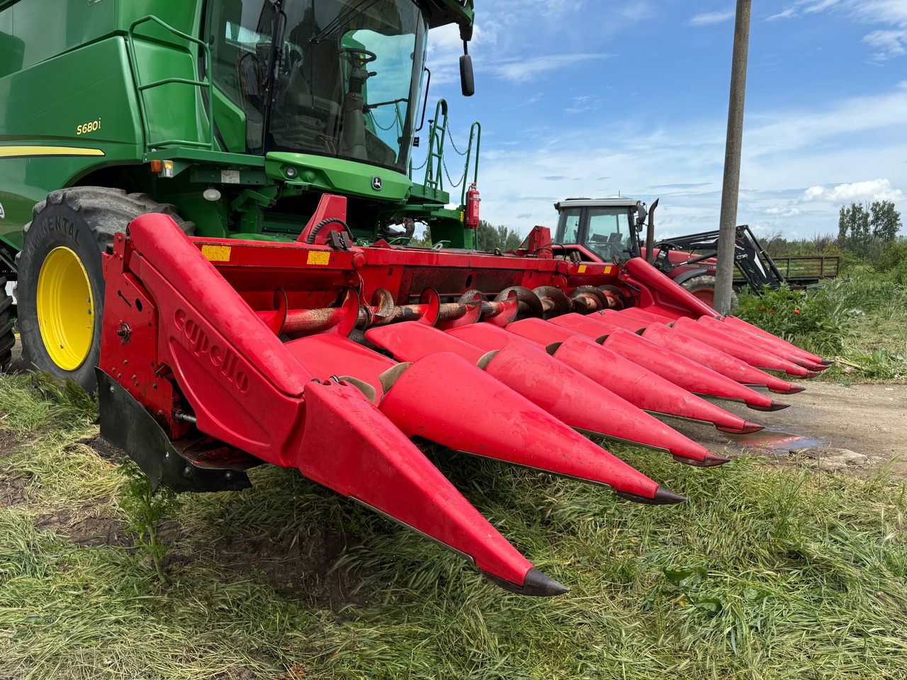 Hydraulic folding corn header Capello Quasar - Adaptér na kukuřici: obrázek 4 Hydraulic folding corn header Capello Quasar - Adaptér na kukuřici: obrázek 4