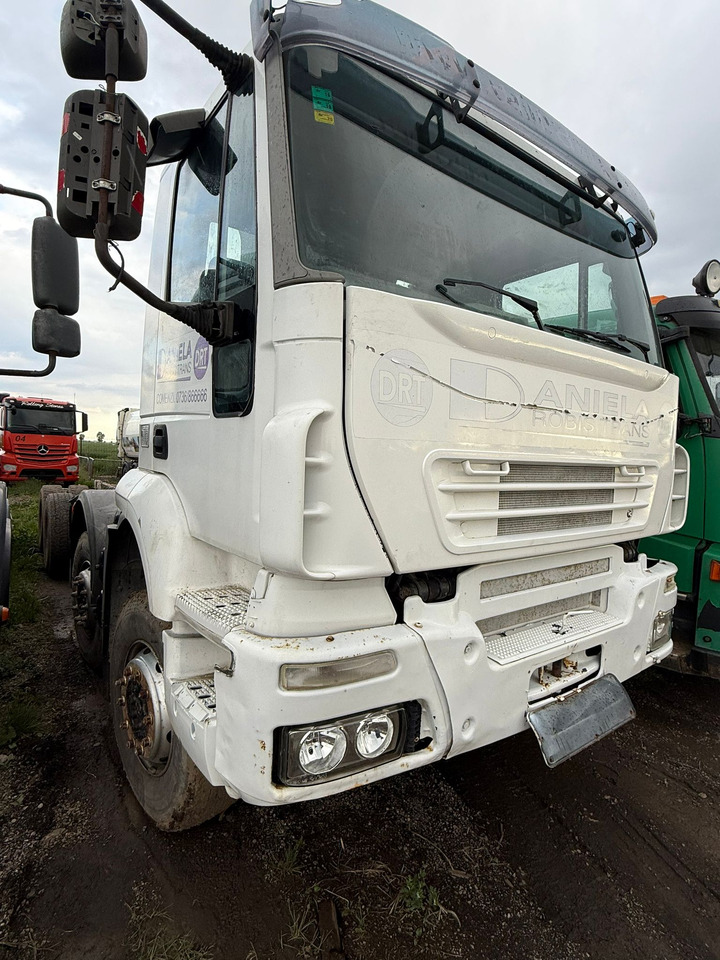 IVECO TRAKKER CHASSIS - Podvozek s kabinou: obrázek 2 IVECO TRAKKER CHASSIS - Podvozek s kabinou: obrázek 2