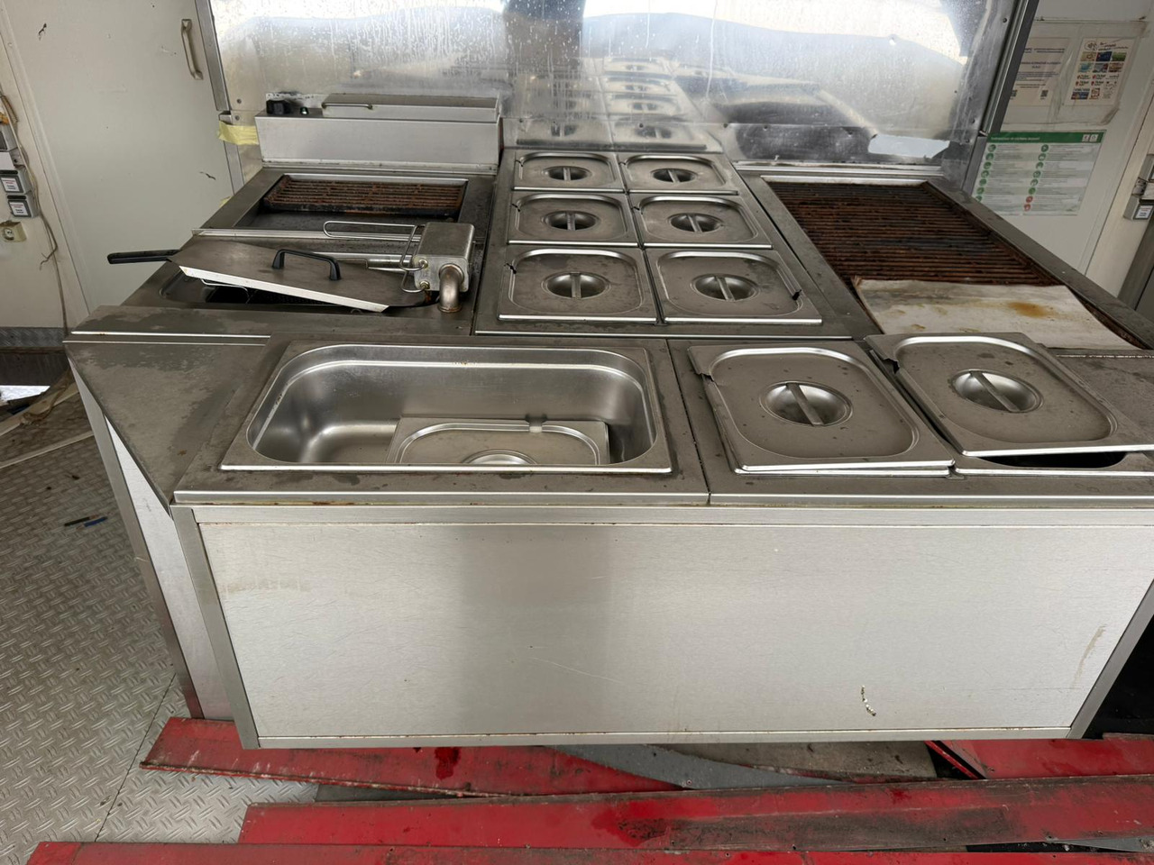 GRILL-IMBIS ROKA RK5 - Jiná technika: obrázek 4 GRILL-IMBIS ROKA RK5 - Jiná technika: obrázek 4