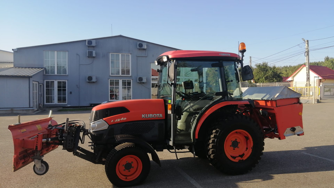 KUBOTA L4240 Narrow spaces tractor/vineyard/fruit tree/communal, TOP ! - Traktor: obrázek 4 KUBOTA L4240 Narrow spaces tractor/vineyard/fruit tree/communal, TOP ! - Traktor: obrázek 4