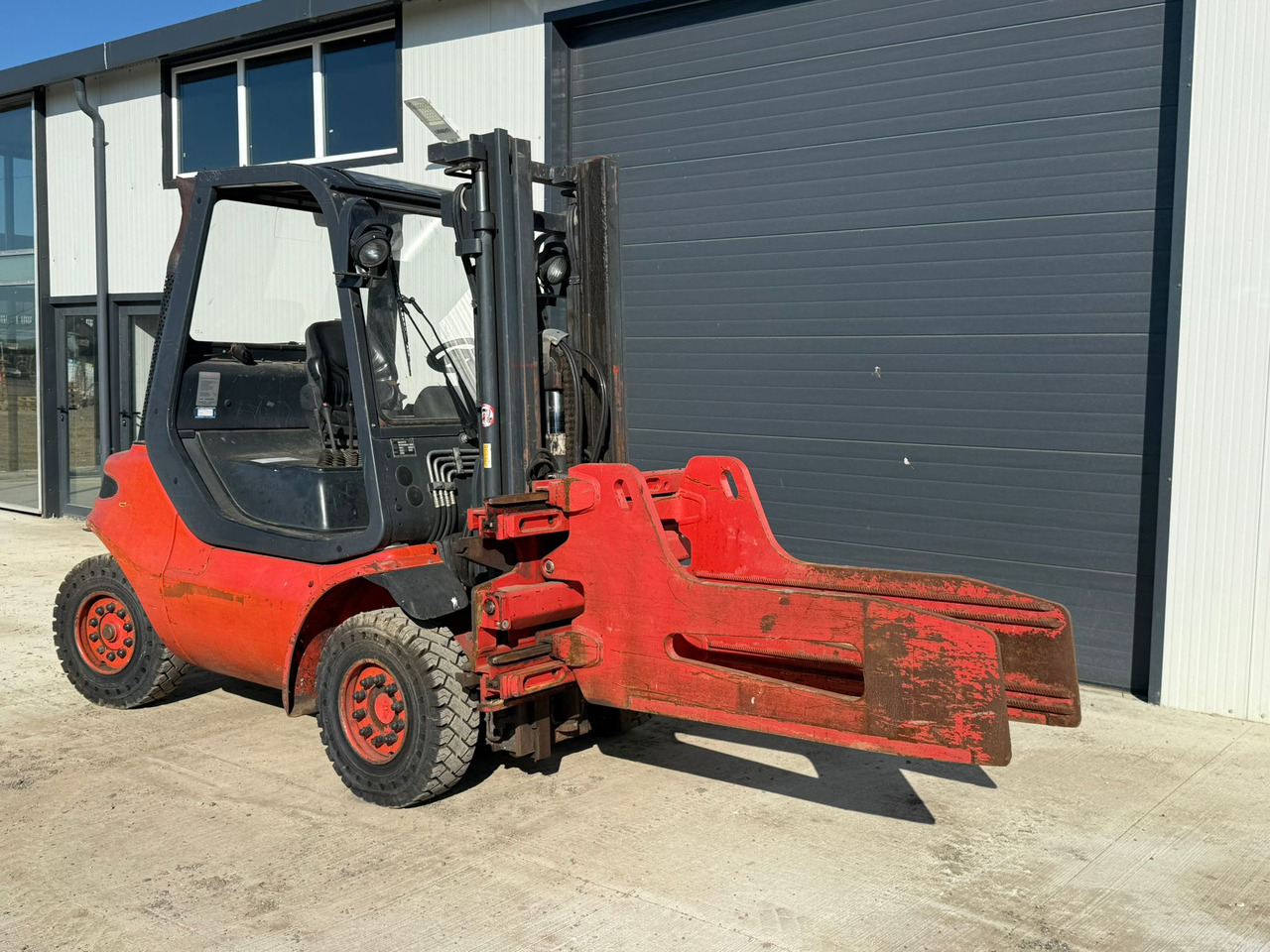 LINDE H40 STACKER - Dieselový vysokozdvižný vozík: obrázek 1 LINDE H40 STACKER - Dieselový vysokozdvižný vozík: obrázek 1