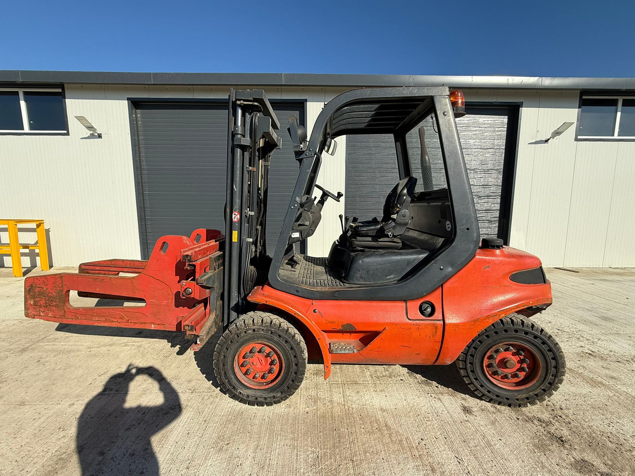 LINDE H40 STACKER - Dieselový vysokozdvižný vozík: obrázek 3 LINDE H40 STACKER - Dieselový vysokozdvižný vozík: obrázek 3