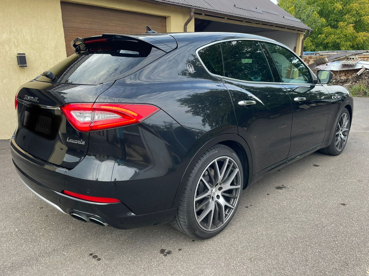 MASERATI LEVANTE 4X4 - SUV: obrázek 2 MASERATI LEVANTE 4X4 - SUV: obrázek 2