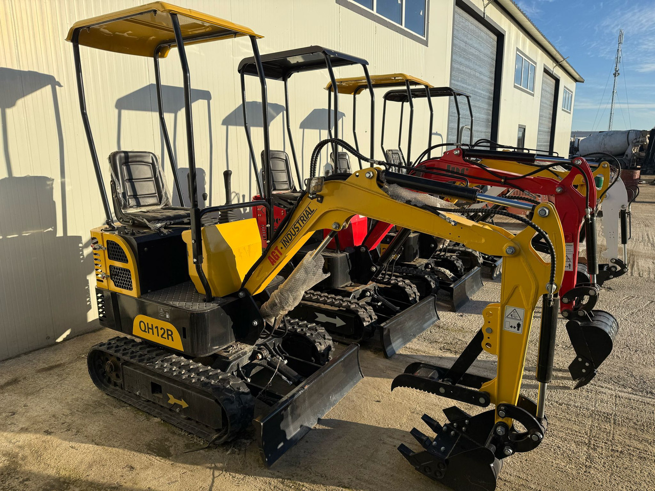 MINIEXCAVATOR JPC H10 - Mini rýpadlo: obrázek 2 MINIEXCAVATOR JPC H10 - Mini rýpadlo: obrázek 2