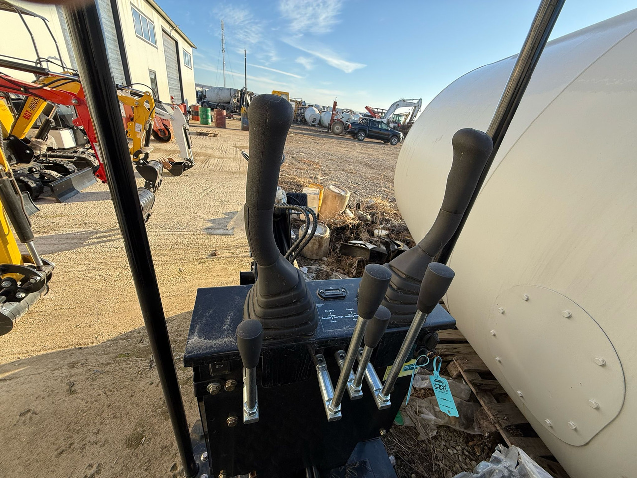 MINIEXCAVATOR JPC H10 - Mini rýpadlo: obrázek 4 MINIEXCAVATOR JPC H10 - Mini rýpadlo: obrázek 4