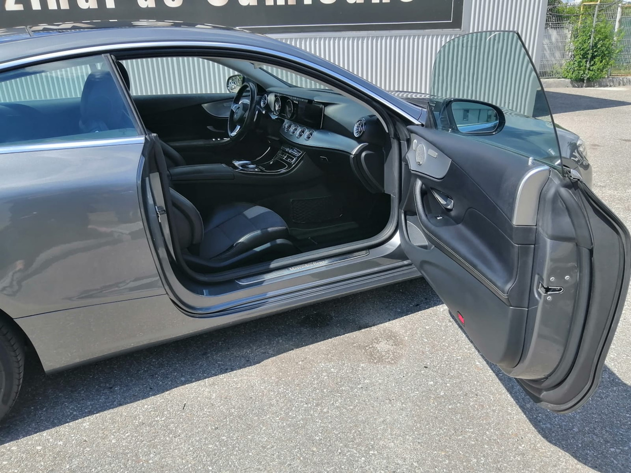 Mercedes Benz E220d Coupe, TOP !!! - Osobní auto: obrázek 5 Mercedes Benz E220d Coupe, TOP !!! - Osobní auto: obrázek 5