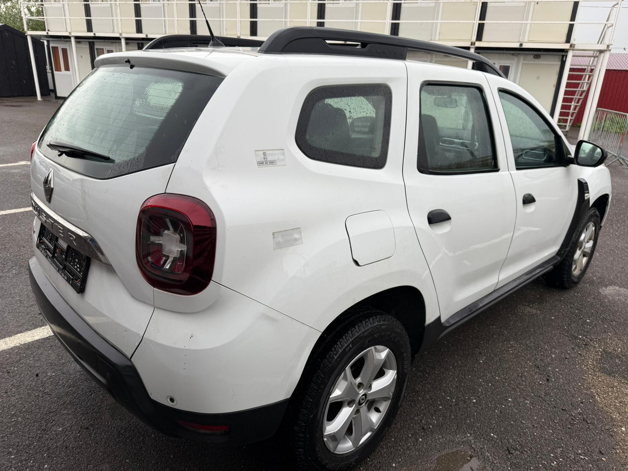 RENAULT DUSTER 4X4 - SUV: obrázek 4 RENAULT DUSTER 4X4 - SUV: obrázek 4