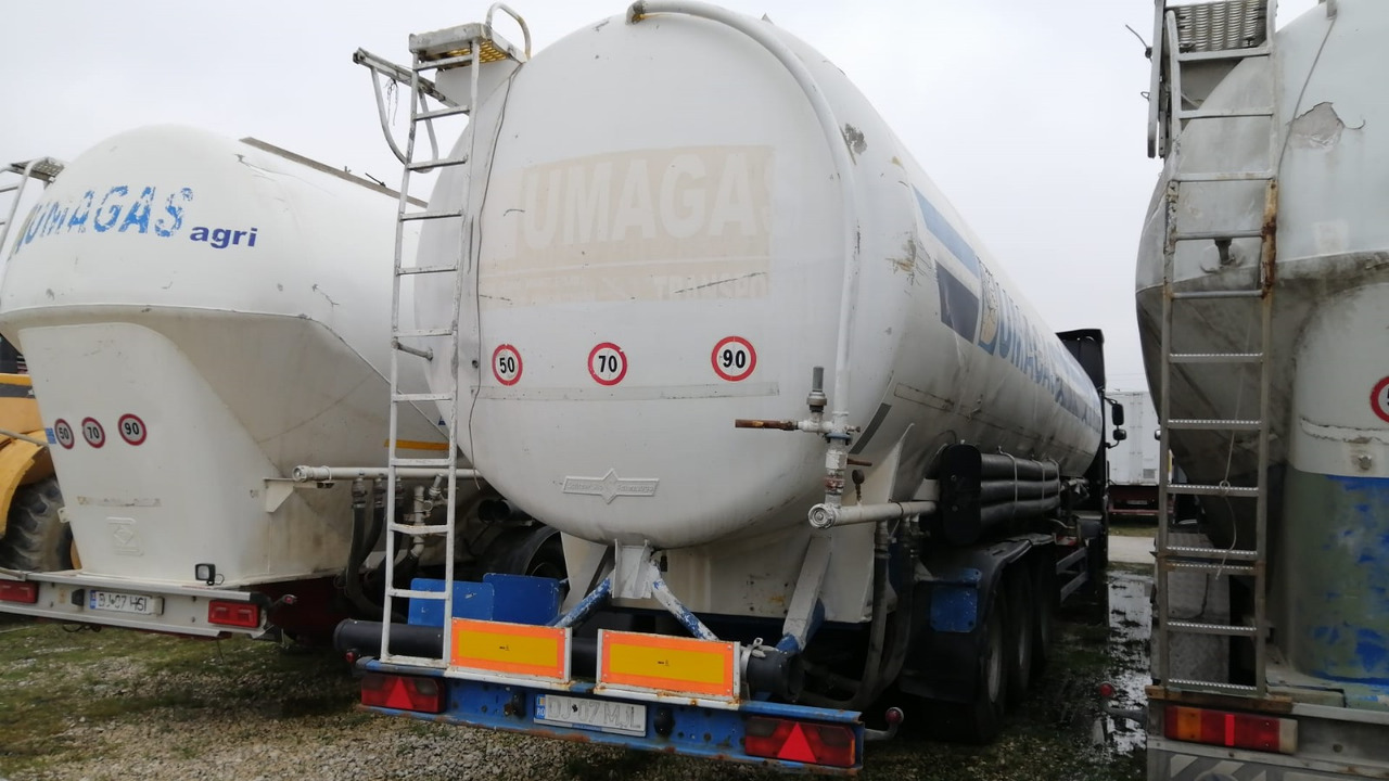 SPITZER Tank/Silo 57,000 l 4 Compartments for Powders/Feed/Water//Liquid Fertilizer/etc. - Silo cisterna: obrázek 3 SPITZER Tank/Silo 57,000 l 4 Compartments for Powders/Feed/Water//Liquid Fertilizer/etc. - Silo cisterna: obrázek 3