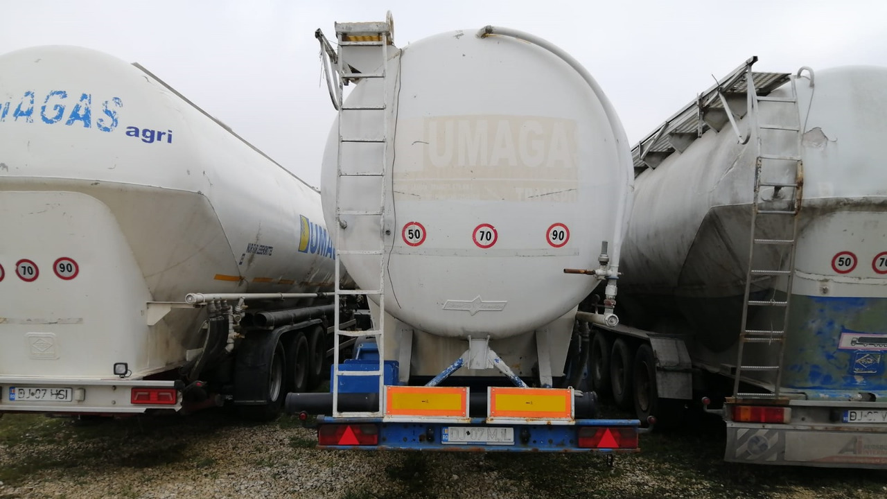 SPITZER Tank/Silo 57,000 l 4 Compartments for Powders/Feed/Water//Liquid Fertilizer/etc. - Silo cisterna: obrázek 1 SPITZER Tank/Silo 57,000 l 4 Compartments for Powders/Feed/Water//Liquid Fertilizer/etc. - Silo cisterna: obrázek 1