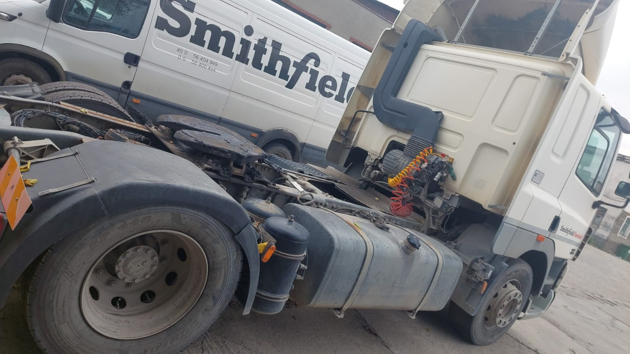DAF CF 85.43 Tractor Head - Tahač: obrázek 5 DAF CF 85.43 Tractor Head - Tahač: obrázek 5