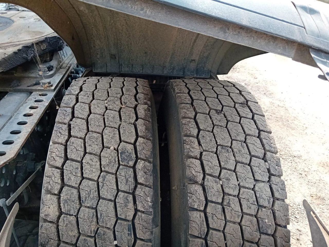 Mercedes-Benz Actros 18.45 - Tahač: obrázek 5 Mercedes-Benz Actros 18.45 - Tahač: obrázek 5