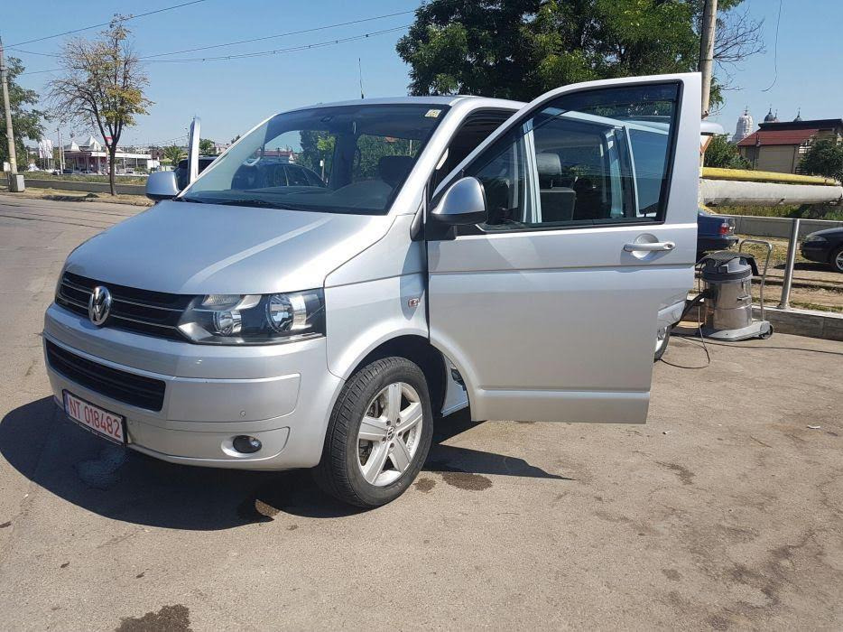 VOLKSWAGEN MULTIVAN - Minibus, Mikrobus: obrázek 5 VOLKSWAGEN MULTIVAN - Minibus, Mikrobus: obrázek 5