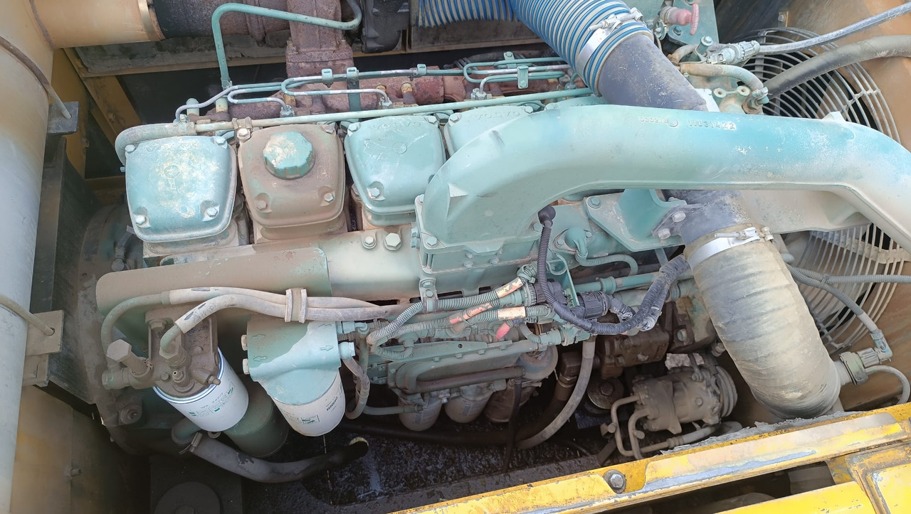 Pásové rýpadlo VOLVO EC 360 EXCAVATOR: obrázek 9 Pásové rýpadlo VOLVO EC 360 EXCAVATOR: obrázek 9