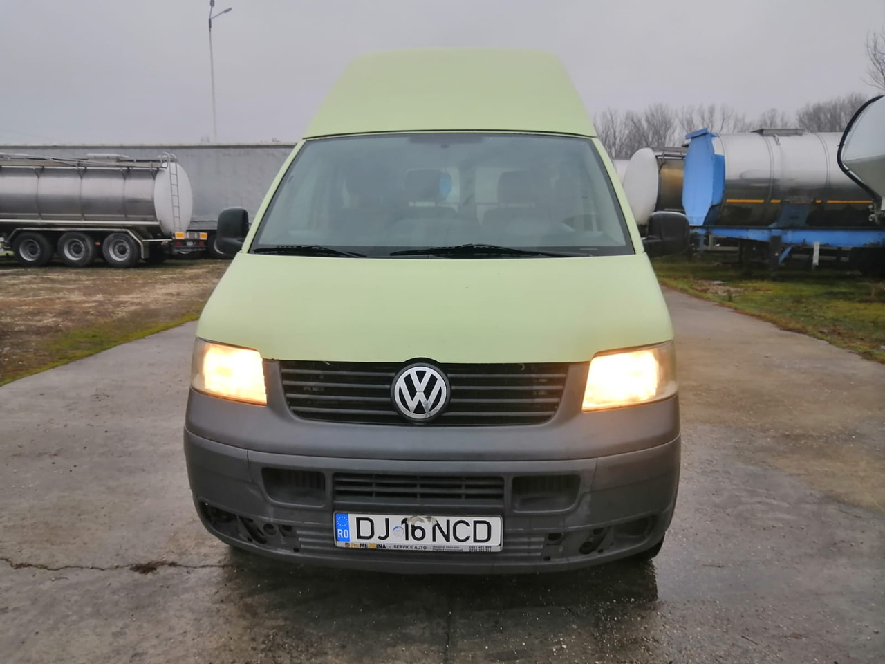 Volkswagen 7HC Passenger Transport - Mikrobus: obrázek 2 Volkswagen 7HC Passenger Transport - Mikrobus: obrázek 2
