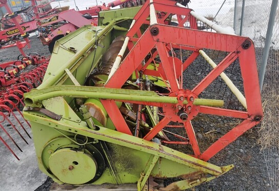 Claas 360cm. täydellinen pöytä - Žací lišta: obrázek 3 Claas 360cm. täydellinen pöytä - Žací lišta: obrázek 3