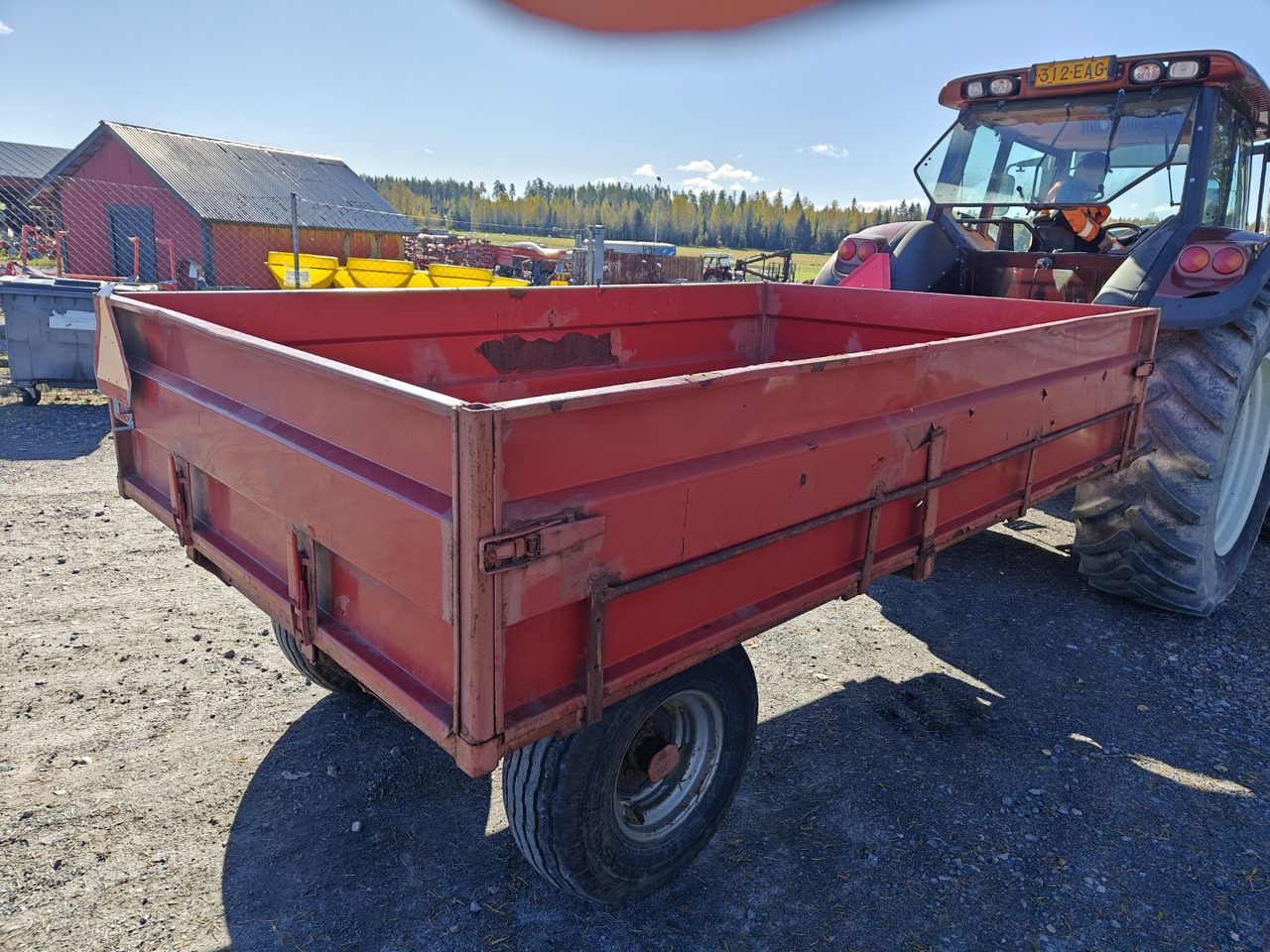 Kippiperävaunu 1-akselinen - Zemědělský sklápěcí přívěs: obrázek 3 Kippiperävaunu 1-akselinen - Zemědělský sklápěcí přívěs: obrázek 3