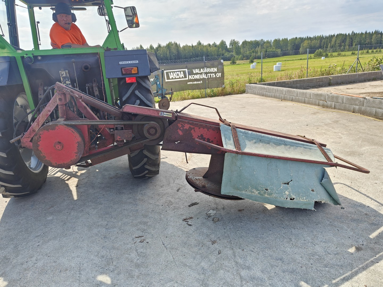 Luoko 165cm lieriöniittokone - hydraulinen - Žací stroj: obrázek 2 Luoko 165cm lieriöniittokone - hydraulinen - Žací stroj: obrázek 2