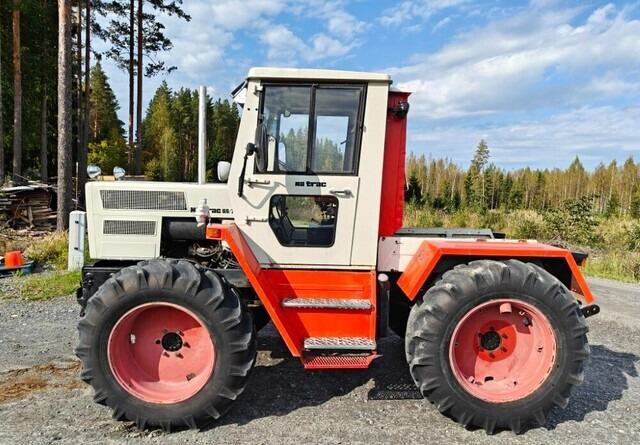 MB Trac 65-70 - KATSO VIDEO - Traktor: obrázek 2 MB Trac 65-70 - KATSO VIDEO - Traktor: obrázek 2