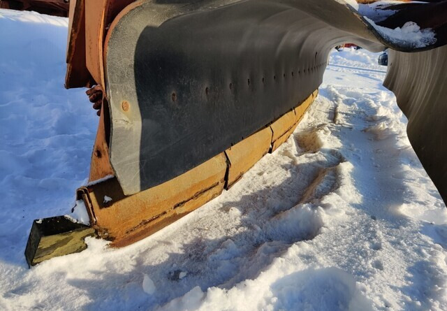 Mahlers 400cm - Volvo-kiinnike - Sněžný pluh pro Zemědělská technika: obrázek 3 Mahlers 400cm - Volvo-kiinnike - Sněžný pluh pro Zemědělská technika: obrázek 3