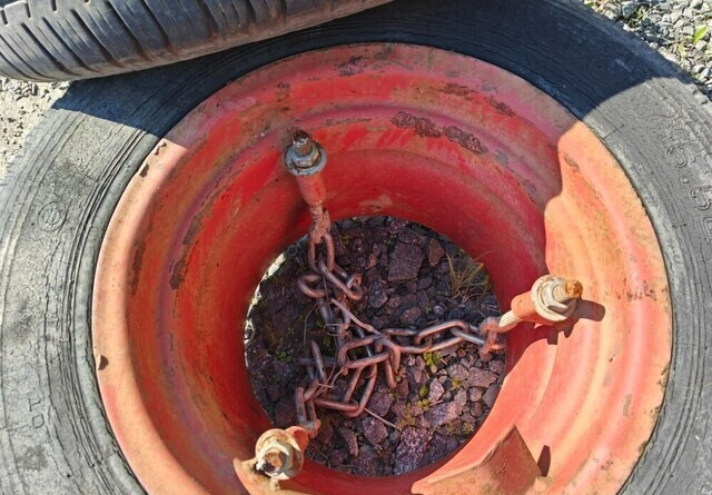 Paripyörät puimuriin 16 tuumaa - Kompletní kolo pro Zemědělská technika: obrázek 5 Paripyörät puimuriin 16 tuumaa - Kompletní kolo pro Zemědělská technika: obrázek 5