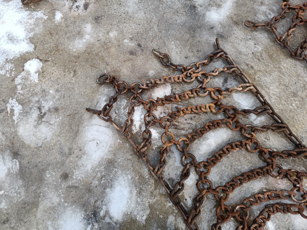 Piikkiketjut 13.6x36 - Pneumatiky a ráfky: obrázek 4 Piikkiketjut 13.6x36 - Pneumatiky a ráfky: obrázek 4