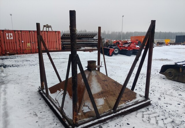 Siilon pohja 200cm x 200cm - Zařízení pro skladování: obrázek 1 Siilon pohja 200cm x 200cm - Zařízení pro skladování: obrázek 1