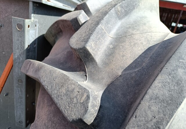 Taurus Paripyörät 18.4R38 todella hyväkuntoiset Fendt Farmer 312LSA sopivat - Kompletní kolo pro Zemědělská technika: obrázek 5 Taurus Paripyörät 18.4R38 todella hyväkuntoiset Fendt Farmer 312LSA sopivat - Kompletní kolo pro Zemědělská technika: obrázek 5