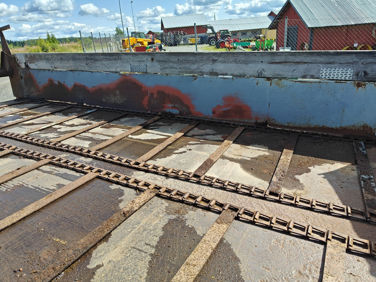 Tuhti yleisperävaunu - telikärry - 8000kg - Rozmetadlo chlévské mrvy: obrázek 5 Tuhti yleisperävaunu - telikärry - 8000kg - Rozmetadlo chlévské mrvy: obrázek 5
