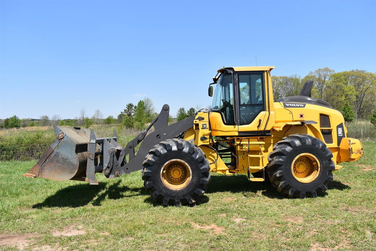 Volvo L90H - Kolový nakladač: obrázek 2 Volvo L90H - Kolový nakladač: obrázek 2