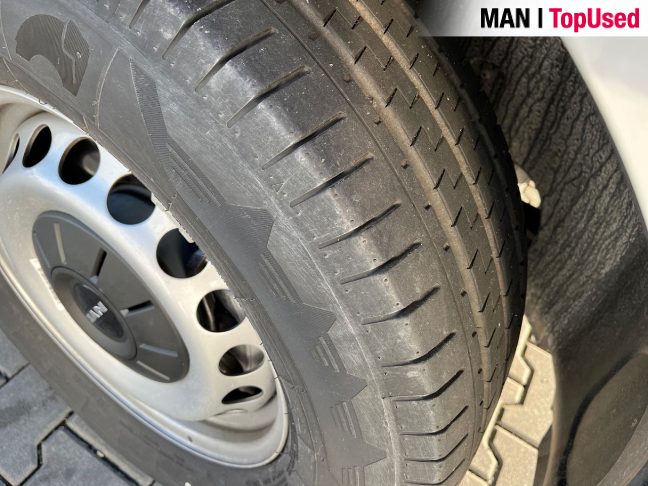 MAN TGE 3.140 4X2F SB flatbed - Furgon: obrázek 3 MAN TGE 3.140 4X2F SB flatbed - Furgon: obrázek 3