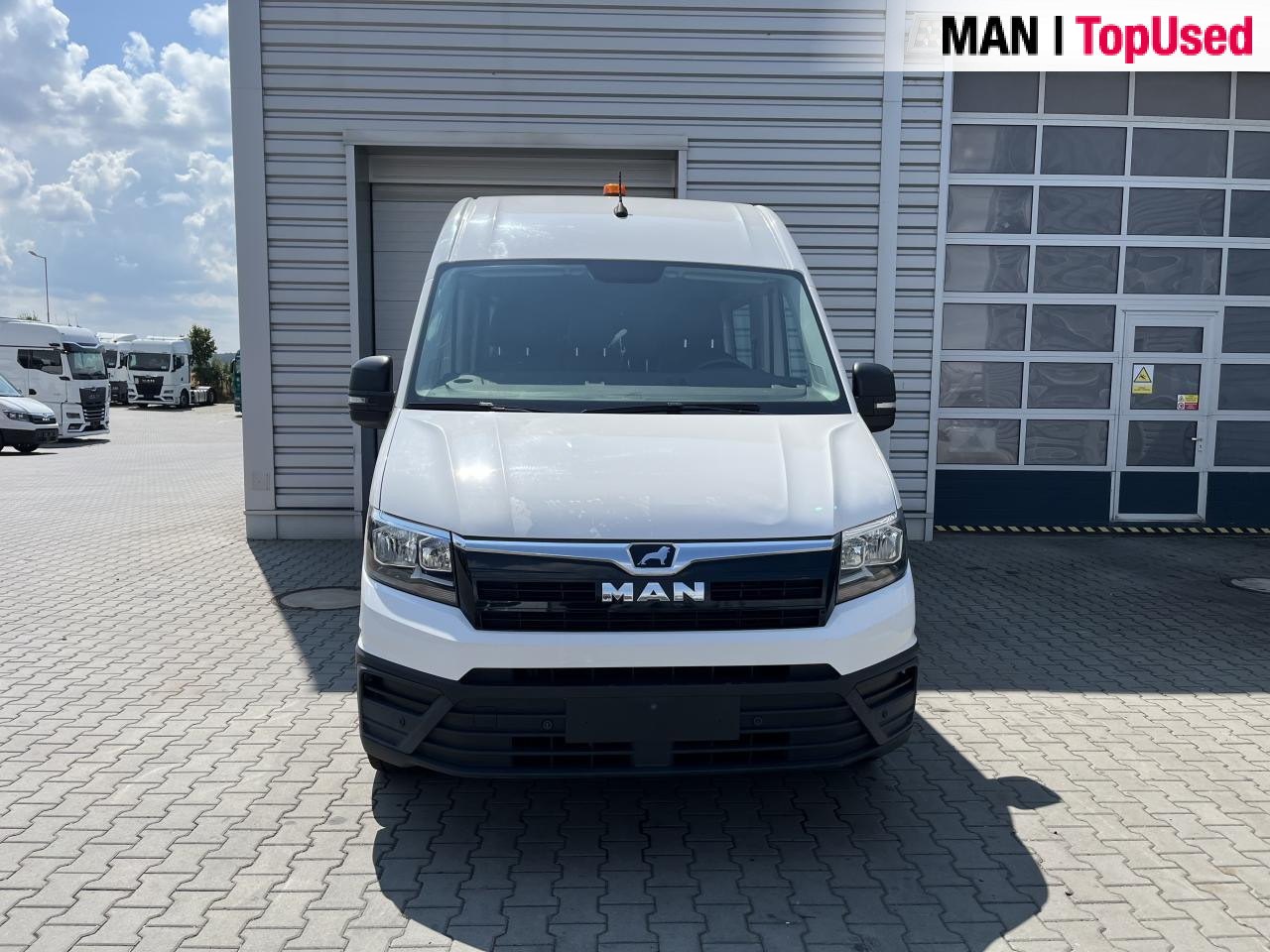 MAN TGE 3.140 4X2F SB kombi leasing MAN TGE 3.140 4X2F SB kombi: obrázek 8