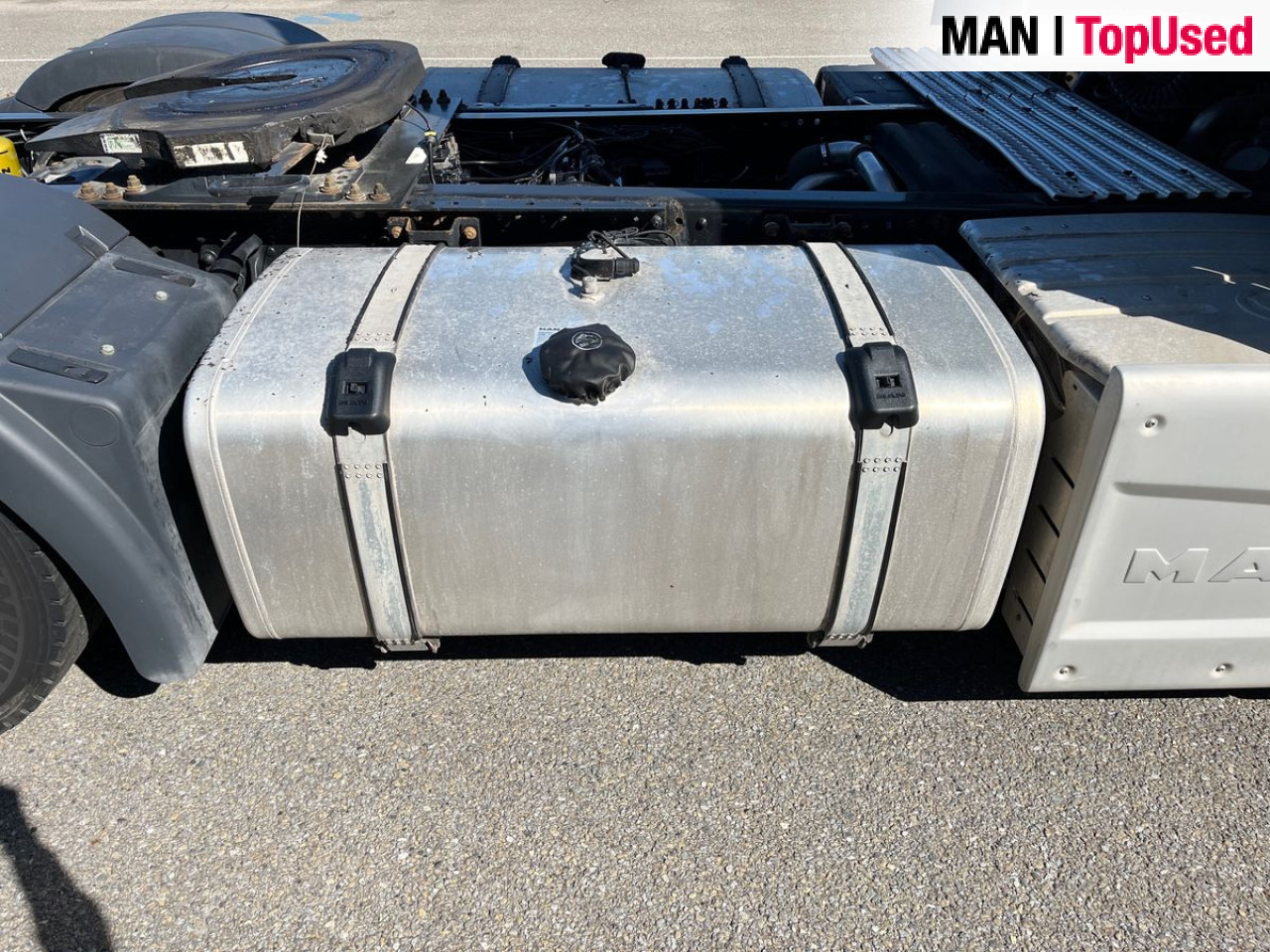 MAN TGX 18.460 4X2 LLS-U Euro6 Retarder Klima Navi ZV - Tahač: obrázek 5 MAN TGX 18.460 4X2 LLS-U Euro6 Retarder Klima Navi ZV - Tahač: obrázek 5