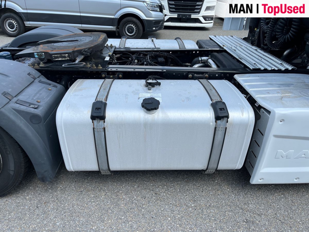 MAN TGX 18.470 4X2 LLS-U Euro6 Retarder Klima Navi ZV - Tahač: obrázek 5 MAN TGX 18.470 4X2 LLS-U Euro6 Retarder Klima Navi ZV - Tahač: obrázek 5