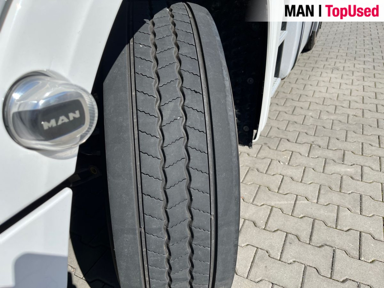 MAN TGX 18.470 4x2 BL SA - Tahač: obrázek 3 MAN TGX 18.470 4x2 BL SA - Tahač: obrázek 3