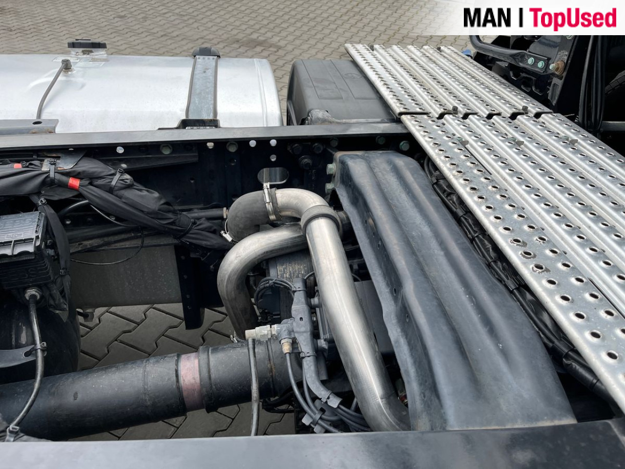 MAN TGX 18.470 4x2 BL SA - Tahač: obrázek 4 MAN TGX 18.470 4x2 BL SA - Tahač: obrázek 4