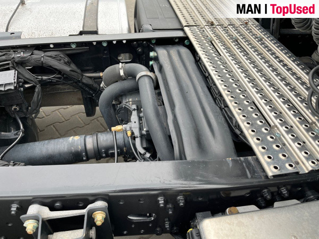 MAN TGX 18.470 4x2 LL SA - Tahač: obrázek 5 MAN TGX 18.470 4x2 LL SA - Tahač: obrázek 5