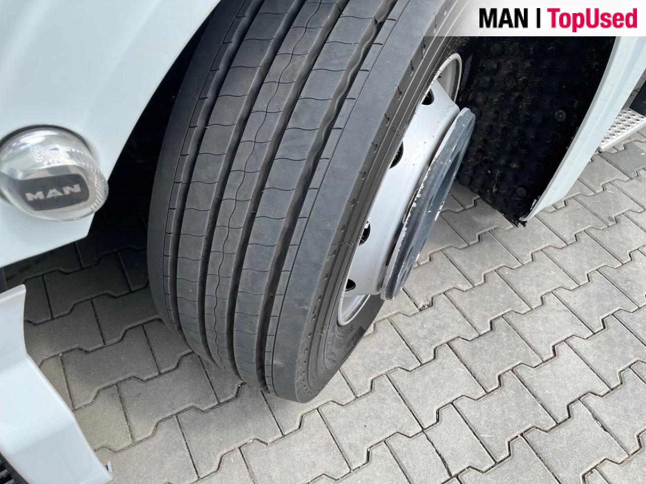 MAN TGX 18.470 4x2 LL SA Euro6 Retarder Klima ZV - Tahač: obrázek 3 MAN TGX 18.470 4x2 LL SA Euro6 Retarder Klima ZV - Tahač: obrázek 3