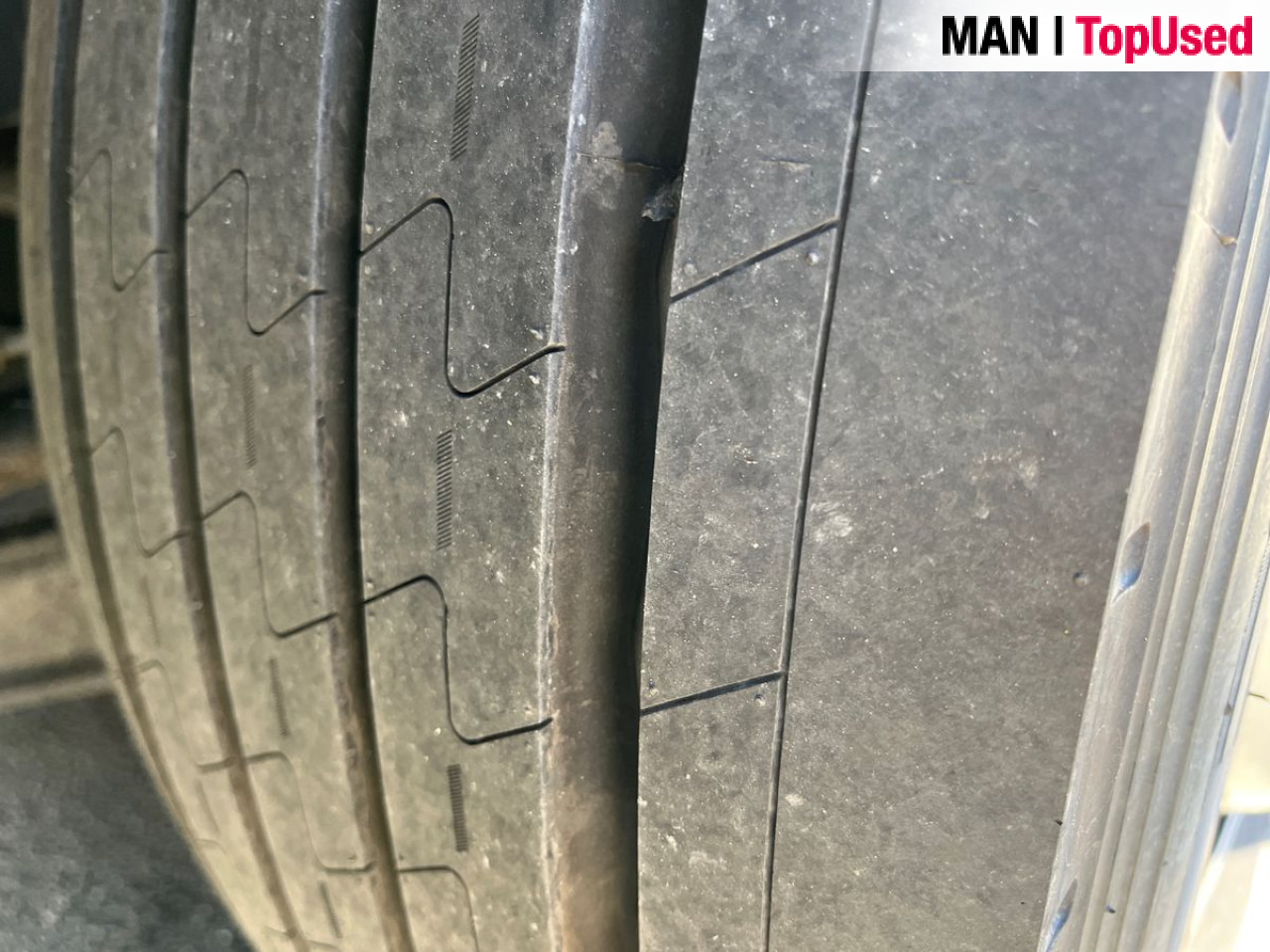 MAN TGX 18.470 4x2 LL SA Euro6 Retarder Klima ZV - Tahač: obrázek 3 MAN TGX 18.470 4x2 LL SA Euro6 Retarder Klima ZV - Tahač: obrázek 3