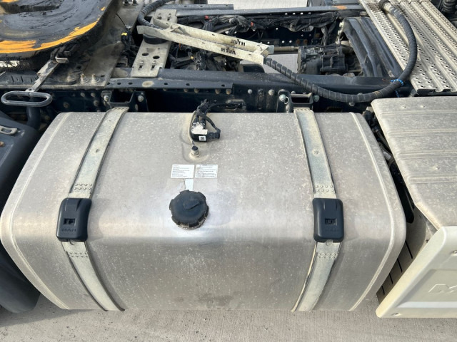 MAN TGX 18.470 4x2 BL SA hydraulika - Tahač: obrázek 4 MAN TGX 18.470 4x2 BL SA hydraulika - Tahač: obrázek 4