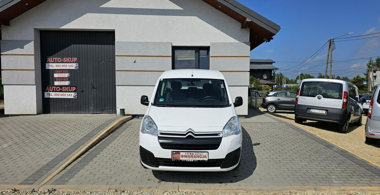 Citroen Berlingo II 5 -osobowy - Osobní auto: obrázek 2 Citroen Berlingo II 5 -osobowy - Osobní auto: obrázek 2