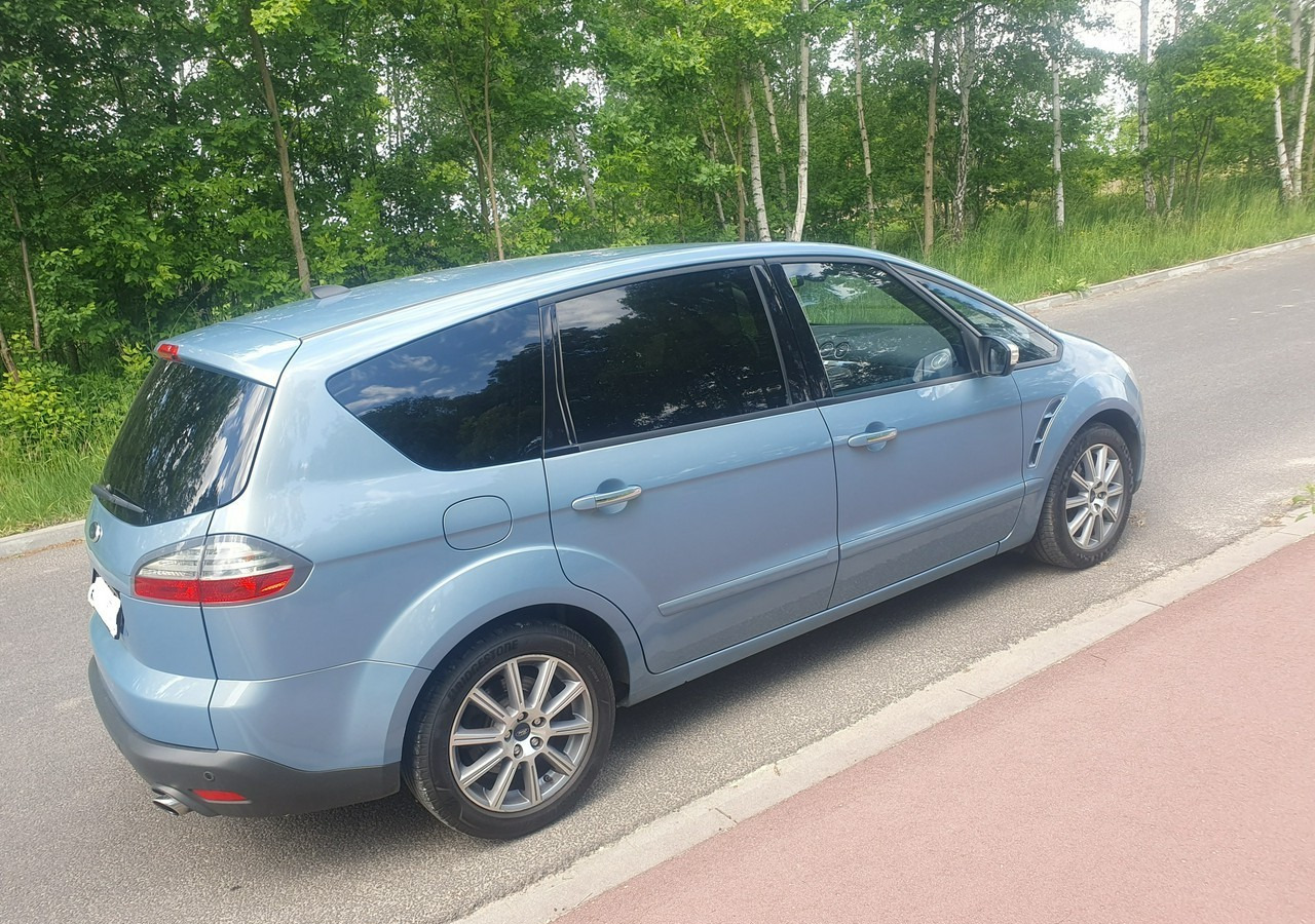 Ford S-MAX 2,5 turbo benzyna - Osobní auto: obrázek 5 Ford S-MAX 2,5 turbo benzyna - Osobní auto: obrázek 5