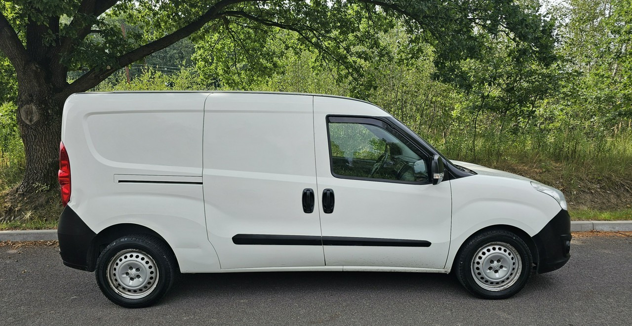 Opel Combo krajowy * jeden właściciel *wersja long* - Furgon: obrázek 3 Opel Combo krajowy * jeden właściciel *wersja long* - Furgon: obrázek 3